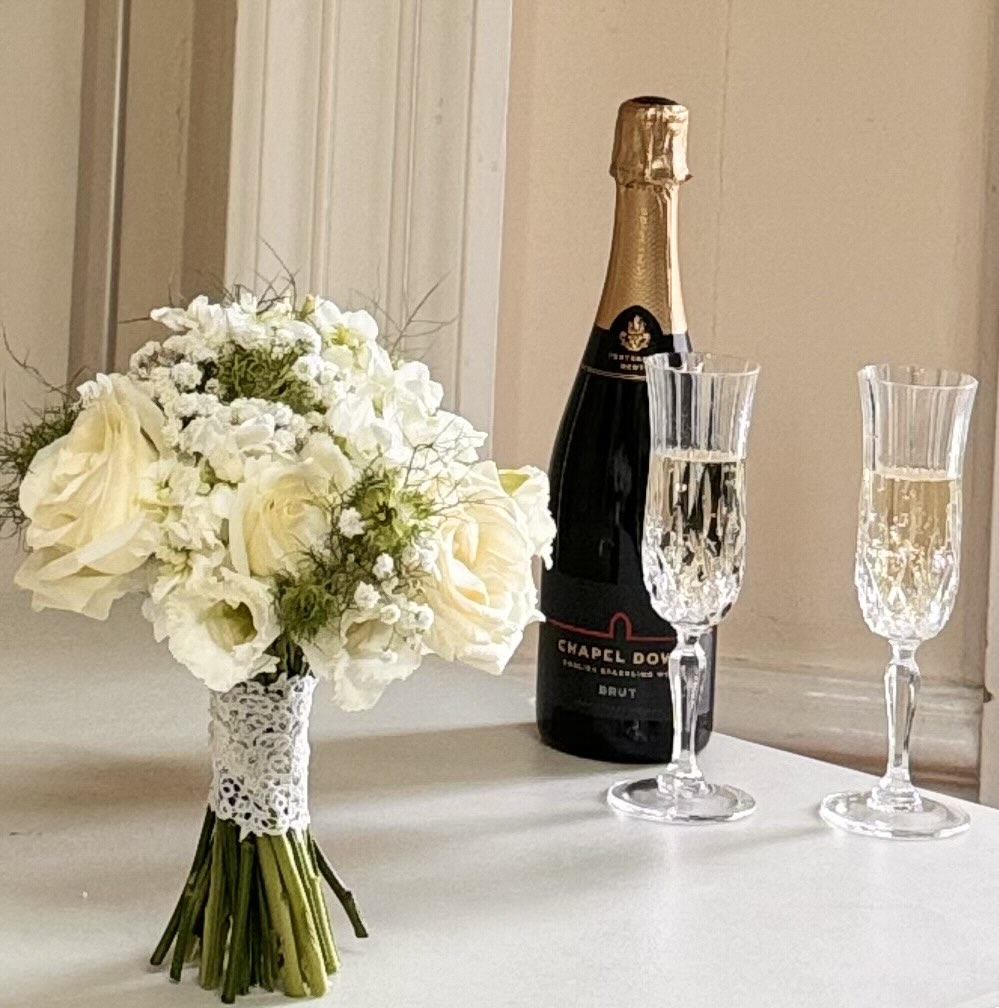 wedding classic white